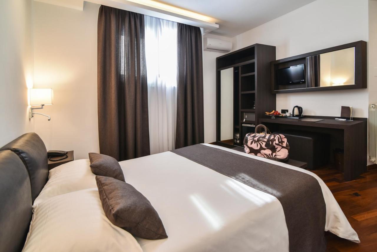 Hotel Palma Помпеи Экстерьер фото